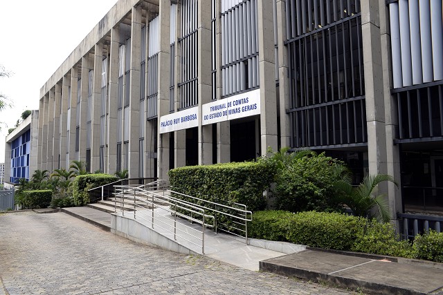 ALMG Celebra 90 Anos do Tribunal de Contas com Homenagem Especial Imagem do artigo