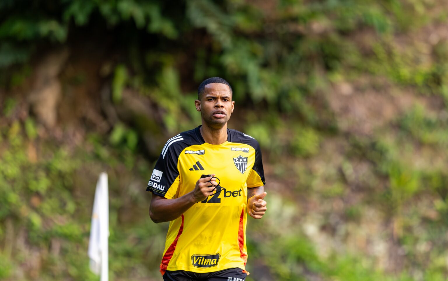 Atlético-MG e o Alto Custo de Júnior Santos: R$ 12 Milhões por Gol