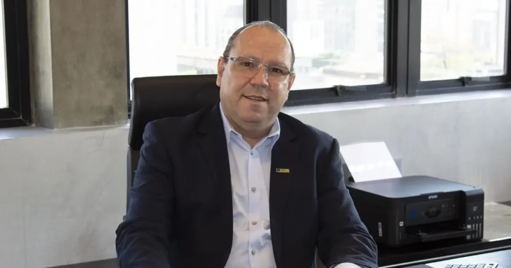 Capacitação e Gestão: A Chave para o Sucesso dos Pequenos Negócios, Afirma Presidente da CDL e Sebra