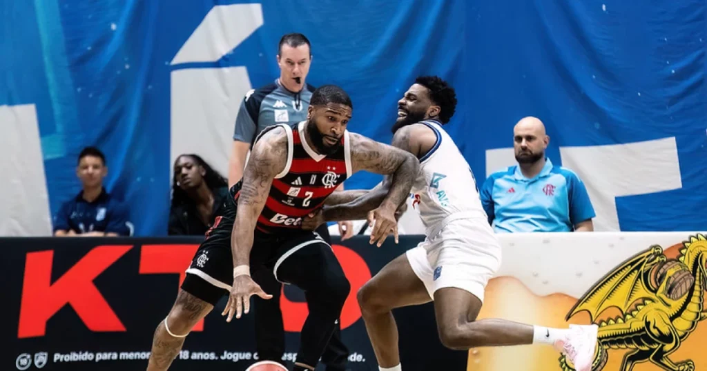 Flamengo conquista vitória crucial e assume liderança provisória do NBB