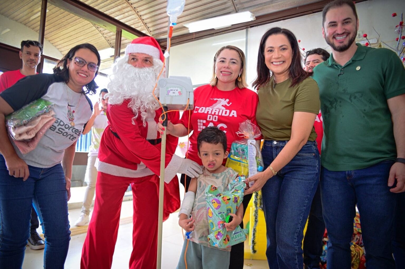 Governo e Ifac Proporcionam Momentos de Alegria a Crianças em Tratamento de Saúde Governo e Ifac Proporcionam Momentos de Alegria a Crianças em Tratamento de Saúde