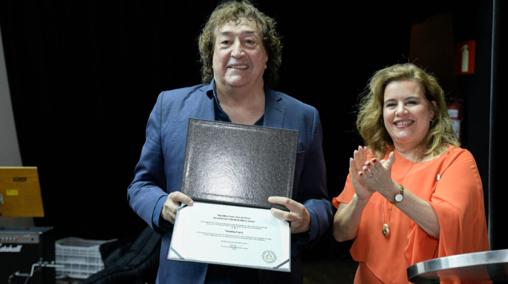 Milton Nascimento e Toninho Horta: Doutores Honoris Causa da UFMG em Grande Estilo