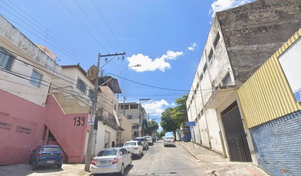 Suspeito do Comando Vermelho é morto a tiros em Belo Horizonte na véspera de Natal Suspeito do Comando Vermelho é morto a tiros em Belo Horizonte na véspera de Natal