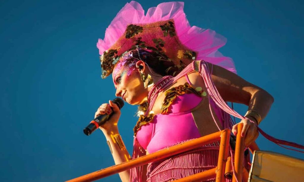 Abertura do Carnaval: Blocos de BH Prometem Folia na Savassi