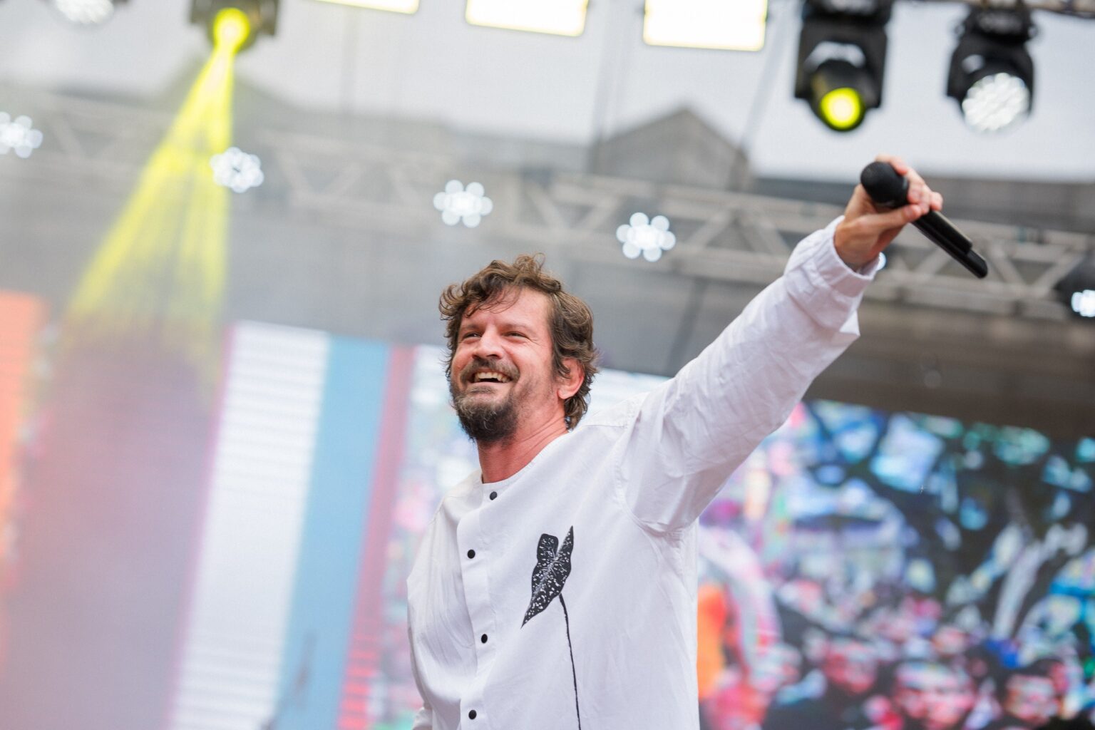 Agenda Cultural Imperdível: Andy Bell, Saulo Fernandes e Teatro em BH