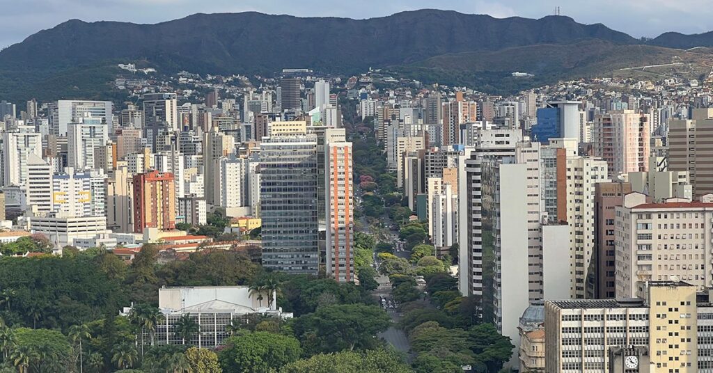 Brasil Tem 195 Municípios com Receita Bilionária em 2024: Descubra os Números