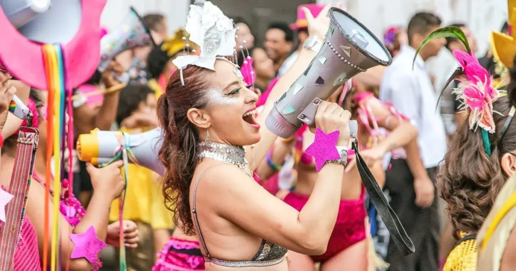 Carnaval de BH: A Política Como Pretexto para a Ocupação Urbana e Cultural