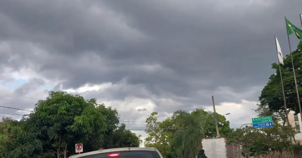 Chuva Intensa em Belo Horizonte: Defesa Civil Emite Alerta para a População