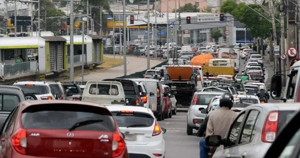 Crescimento dos Serviços em Minas Gerais: Um Destaque em Novembro de 2025