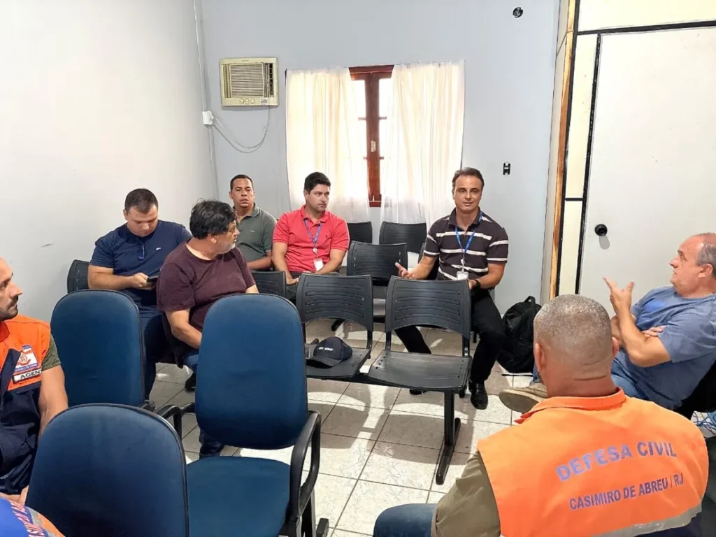 Defesa Civil e Enel Colaboram para Reduzir Riscos de Temporais em Casimiro de Abreu Defesa Civil e Enel Colaboram para Reduzir Riscos de Temporais em Casimiro de Abreu