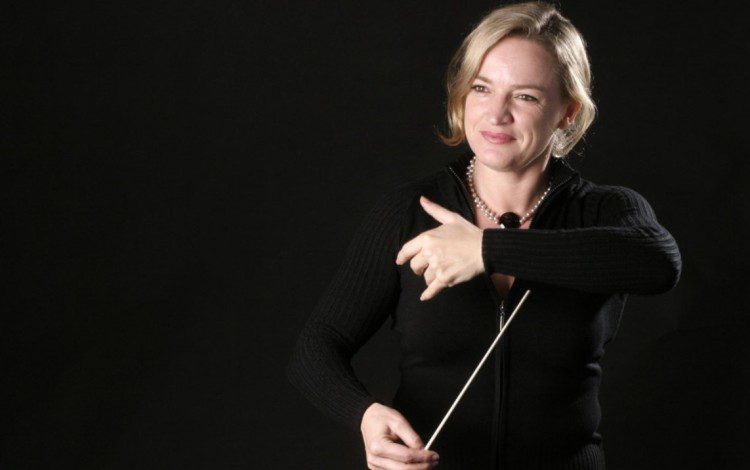 Demissão de Maestra da Orquestra Sinfônica de Minas Gerais Levanta Debates sobre Salários e Austeridade Demissão de Maestra da Orquestra Sinfônica de Minas Gerais Levanta Debates sobre Salários e Austerid