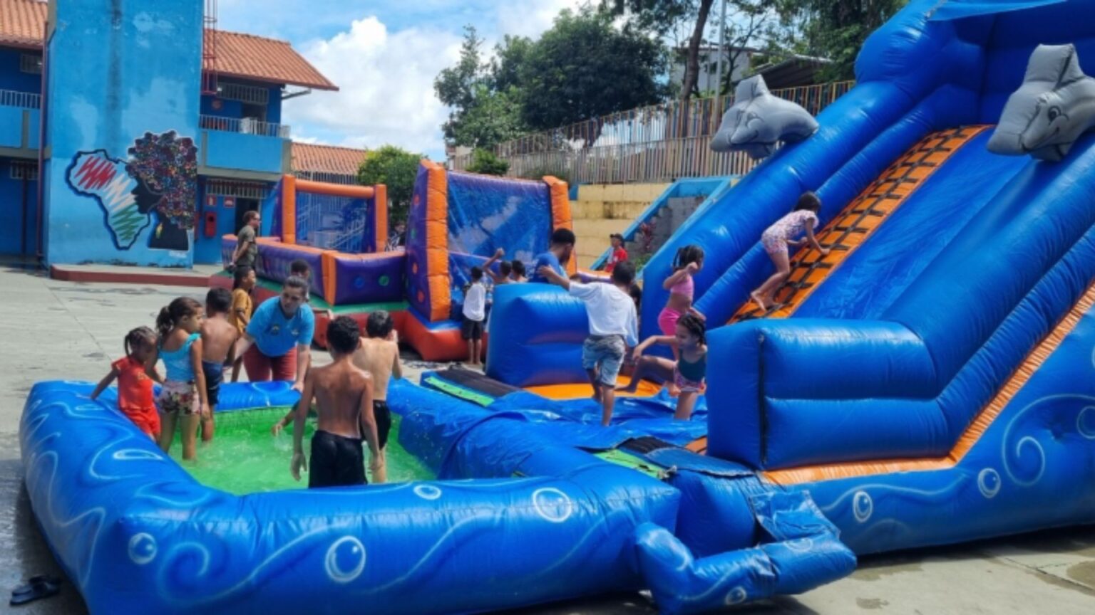 Diversão Garantida: Programa 'Escola nas Férias' Oferece Atividades Gratuitas para Crianças em BH