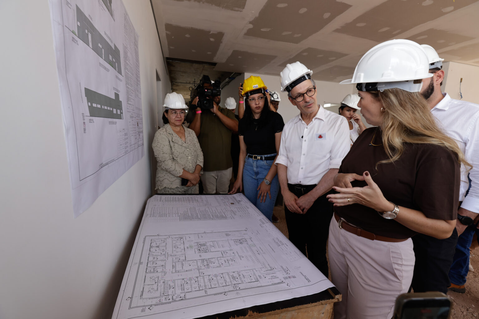 Governo de Minas Avalia Progresso em Unidade Básica de Saúde em Uberaba