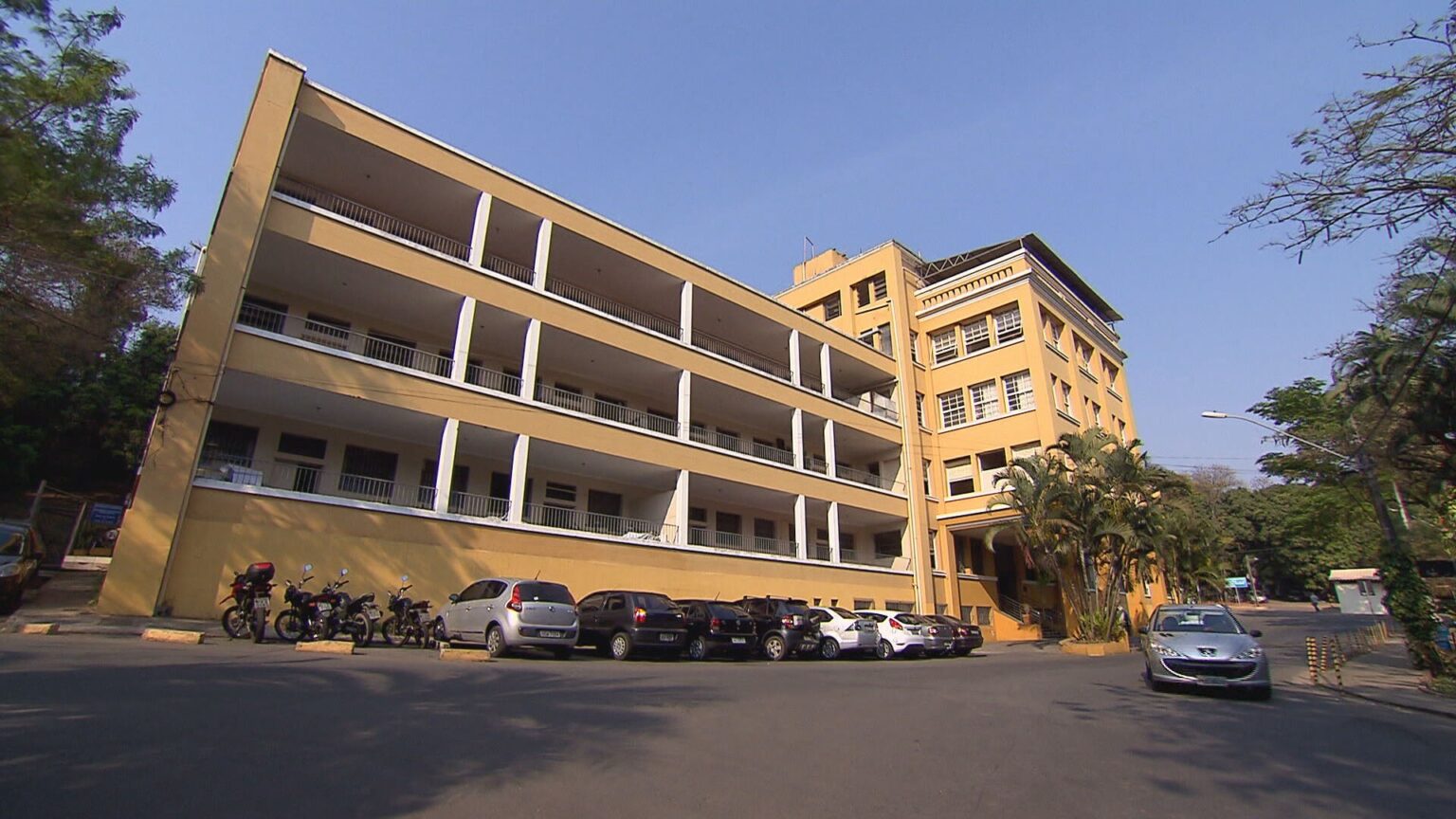 Hospitais filantrópicos de BH alertam sobre crise de repasses da prefeitura: 'Colapso assistencial'