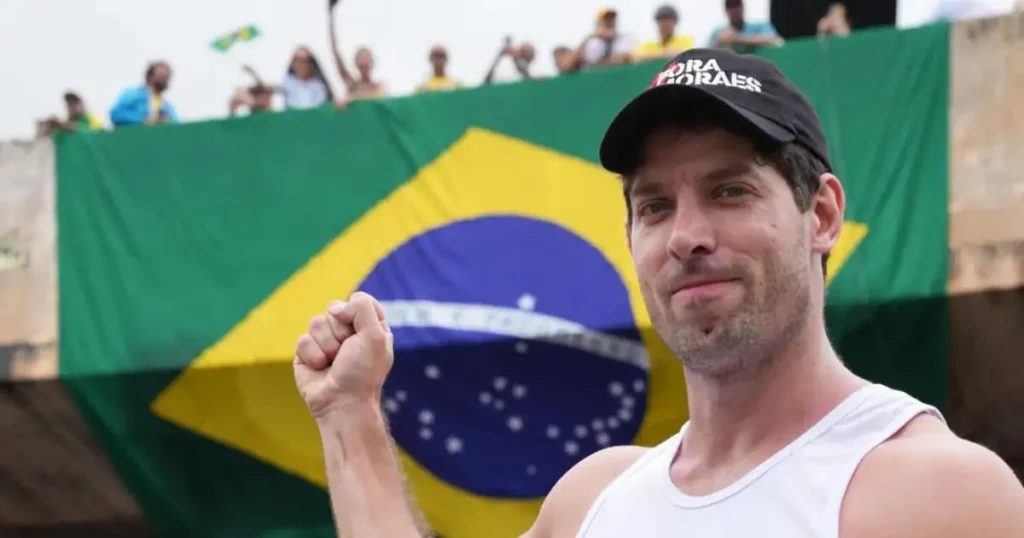 Influenciador ‘Superman da Jovem Pan’ se Filia ao Novo e Mira Cadeira na Câmara dos Deputados em MG