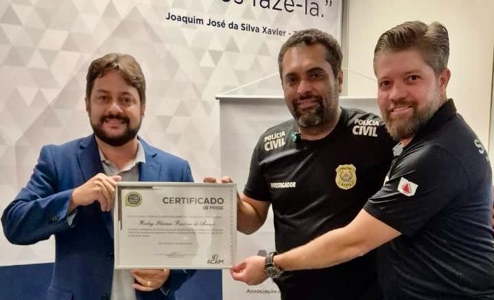 Ley do Trânsito é Empossado na Direção de Segurança Pública e Justiça da ACAM Ley do Trânsito é Empossado na Direção de Segurança Pública e Justiça da ACAM