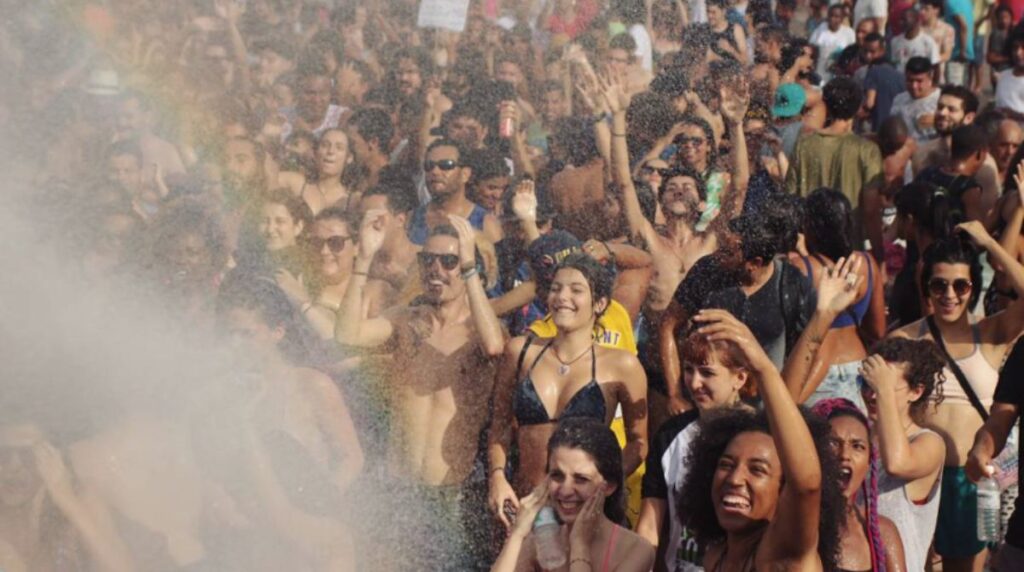 Praia da Estação: Uma Oásis Refrescante em Belo Horizonte Neste Verão