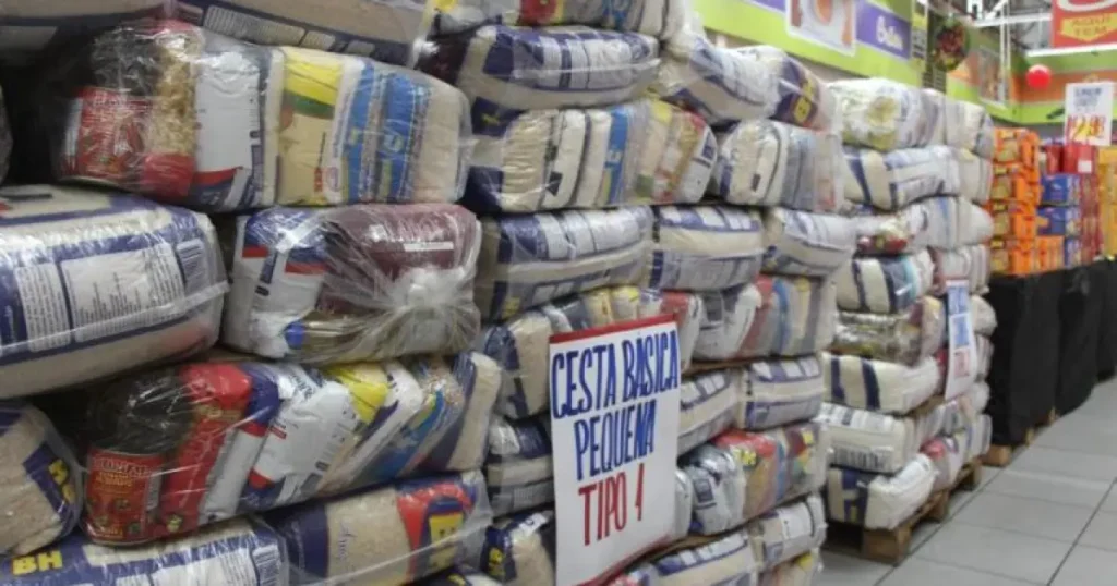 Prazo para Retirada de Cestas de Alimentos em Belo Horizonte é Prorrogado até 5 de Fevereiro