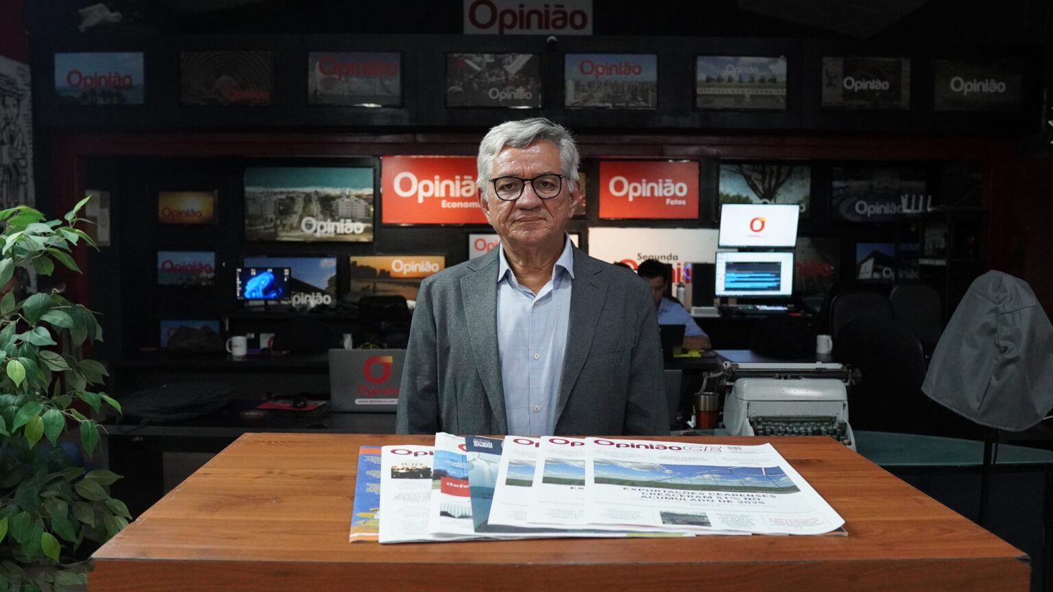 Secretário Defende Política Fiscal do Ceará e Rebate Críticas a Empréstimos