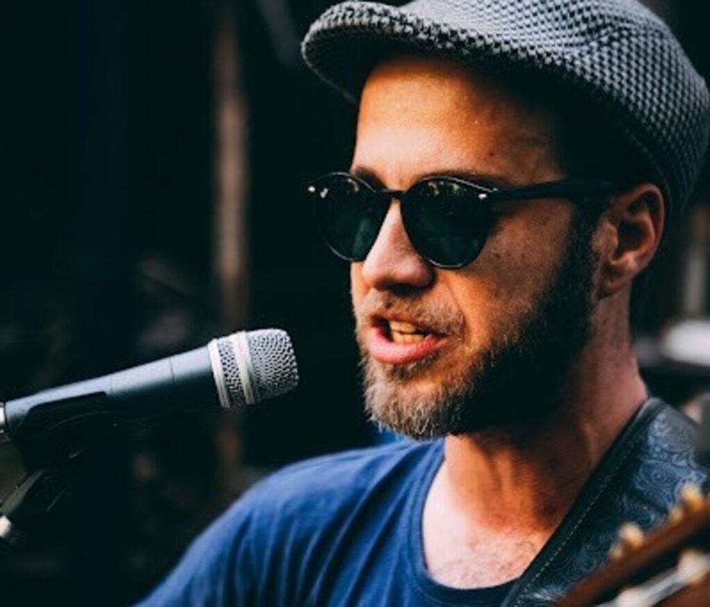 Tiago Nonato: Jazz Brasileiro e Clássicos do Clube da Esquina em Show Imperdível