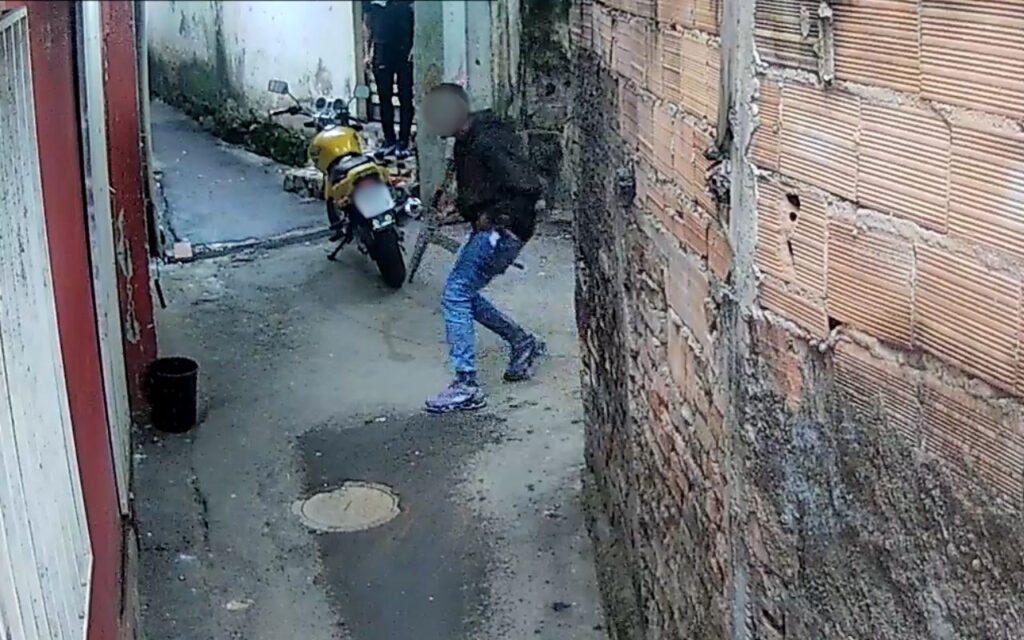 Traficante é morto em confronto com polícia em Belo Horizonte; família foi feita refém