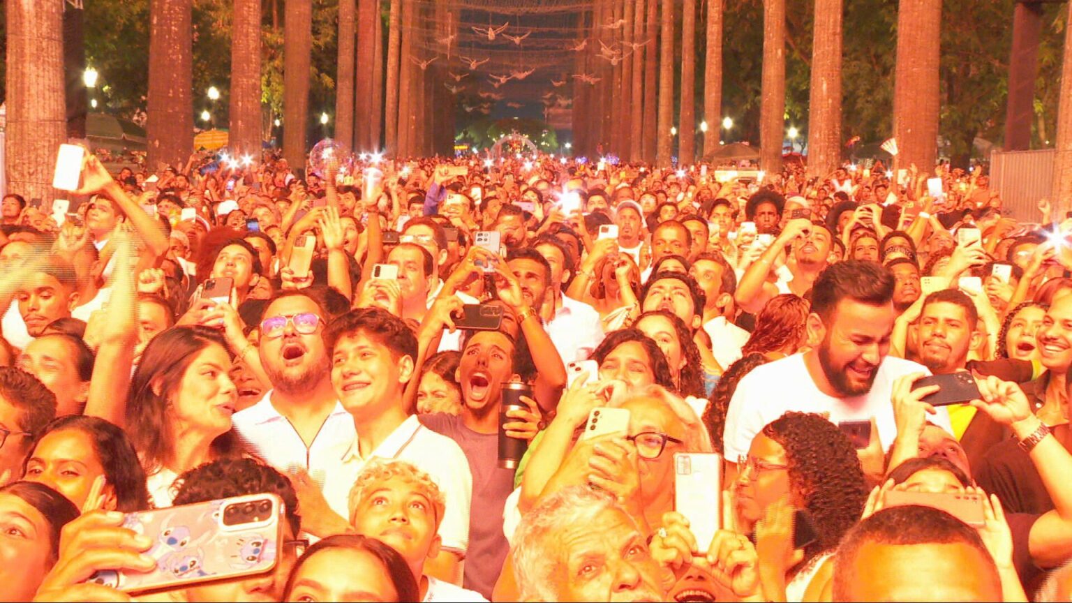 Virada de Ano na Praça da Liberdade: Celebração da Mineiridade em Belo Horizonte