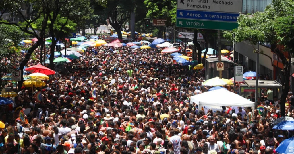 Carnaval 2026: Sucesso Econômico e Recordes Históricos no Brasil