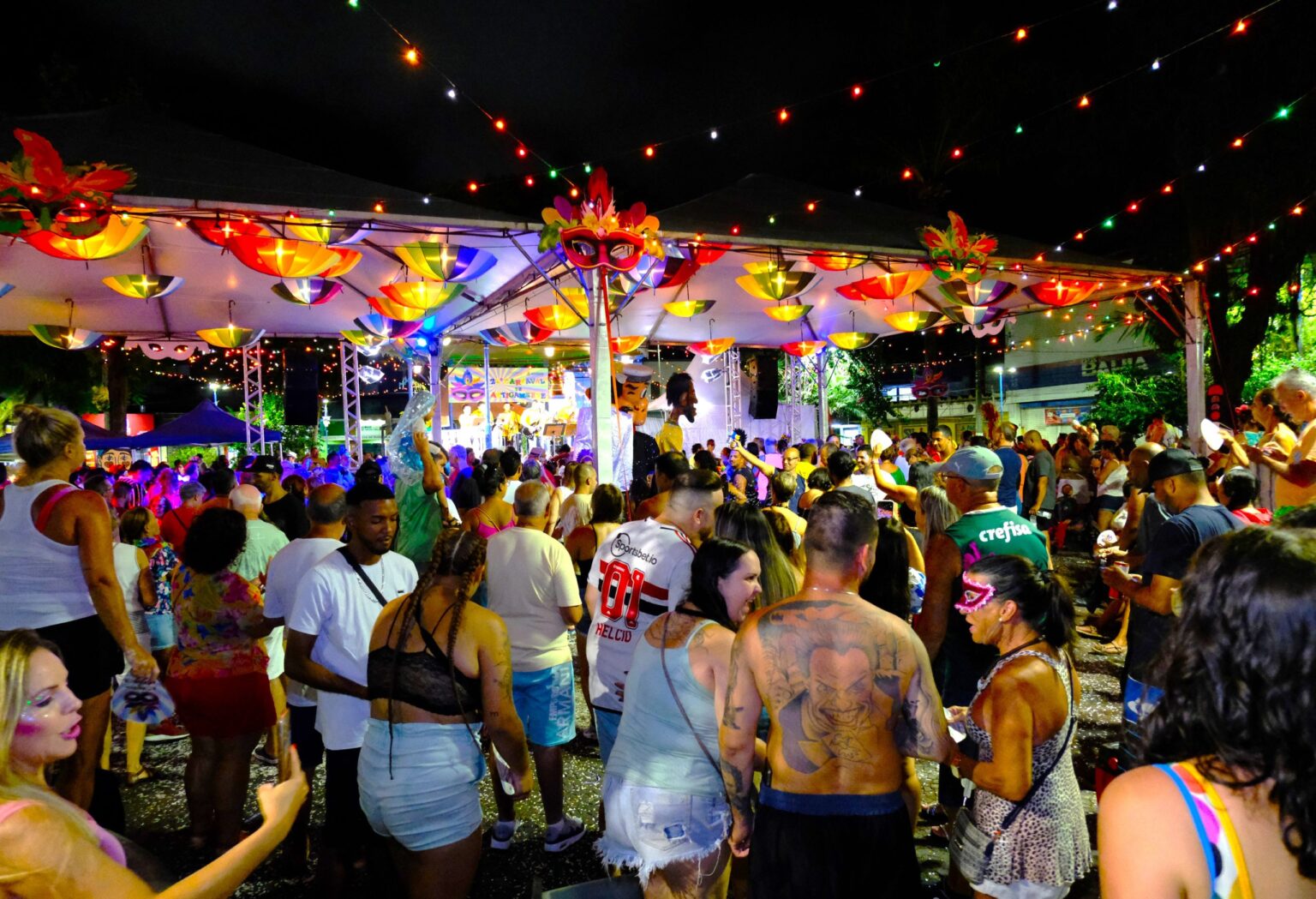 Carnaval de Antigamente: 26ª Edição Começa Nesta Sexta com Corso e Bailes