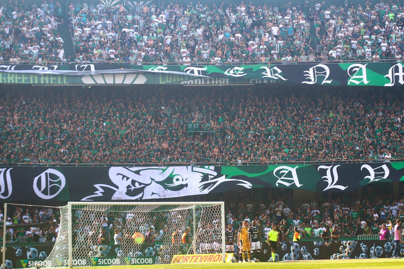 Coritiba Busca Quebra de Tabu em Casa com Olhar no Futuro