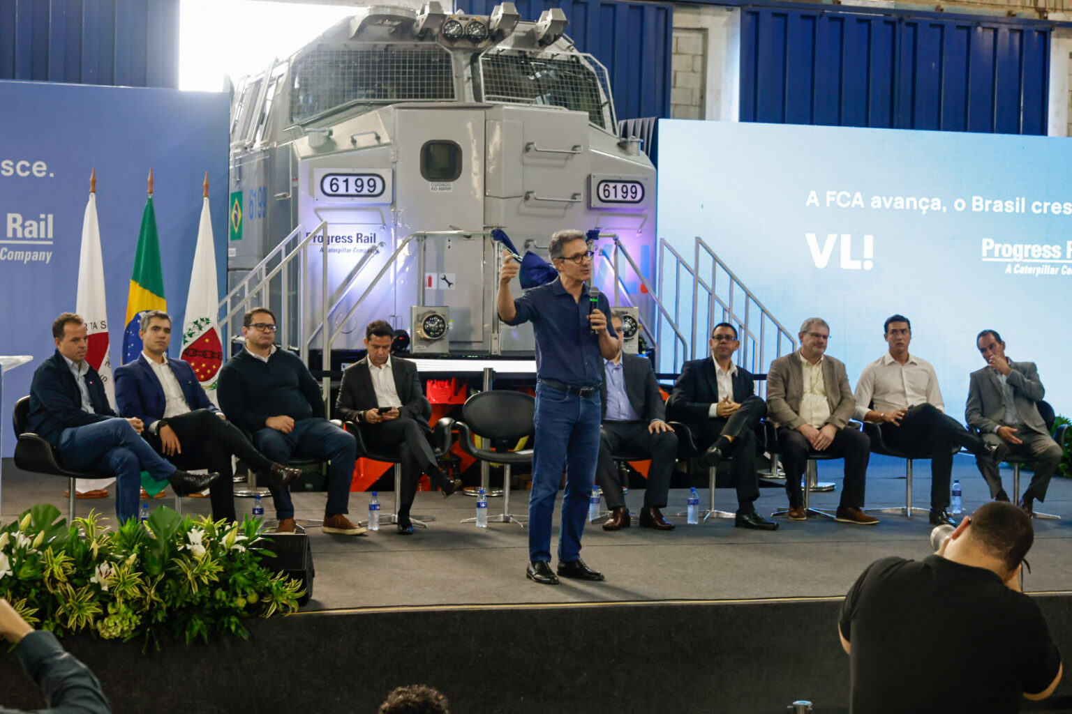 Entregas do Governo: Oito Locomotivas Revolucionam o Transporte Ferroviário em Minas Gerais