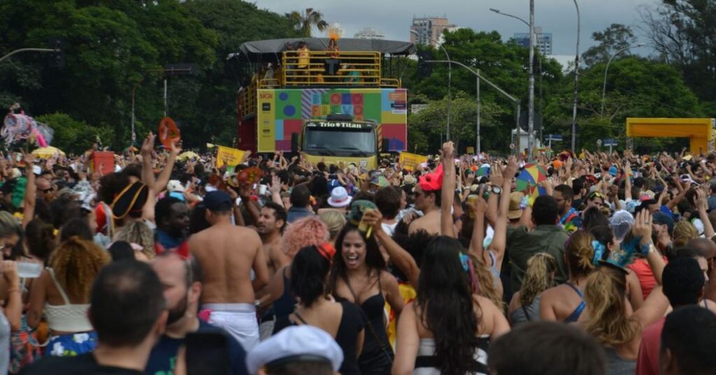 Expectativa de 7 Milhões de Foliões para o Carnaval de Belo Horizonte em 2027