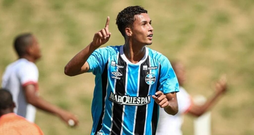 Grêmio Adquire Artilheiro da Copinha por Apenas R$ 500 Mil: Um Grande Negócio