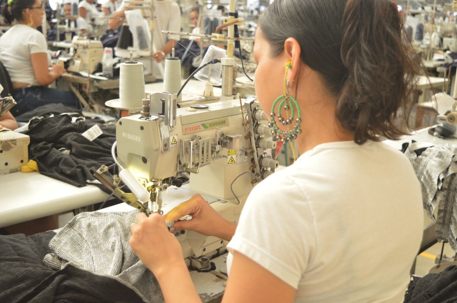 Ministério da Fazenda Projeta Crescimento de 2,3% no PIB para 2026 e Queda da Inflação