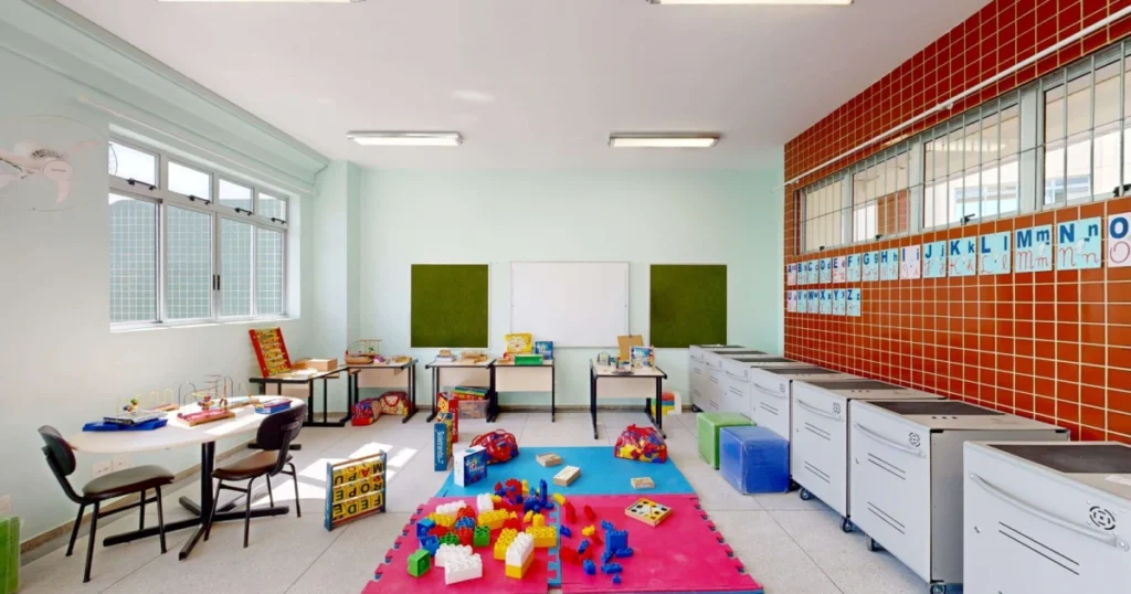 Transformação da Educação em Minas Gerais: Como as PPPs Estão Revolucionando Escolas