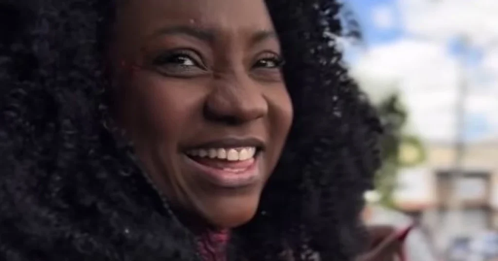 Adriana Araújo: A Sambista Mineira que Comoveu o Brasil em Momento Delicado