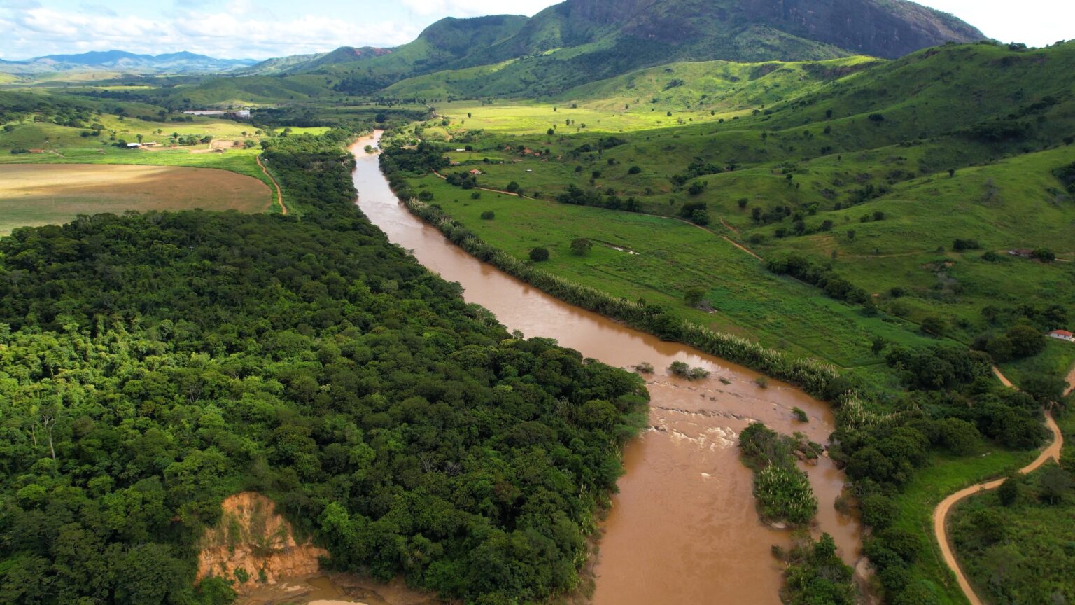 Concurso da Prefeitura de Mathias Lobato MG: 123 Vagas para 2026