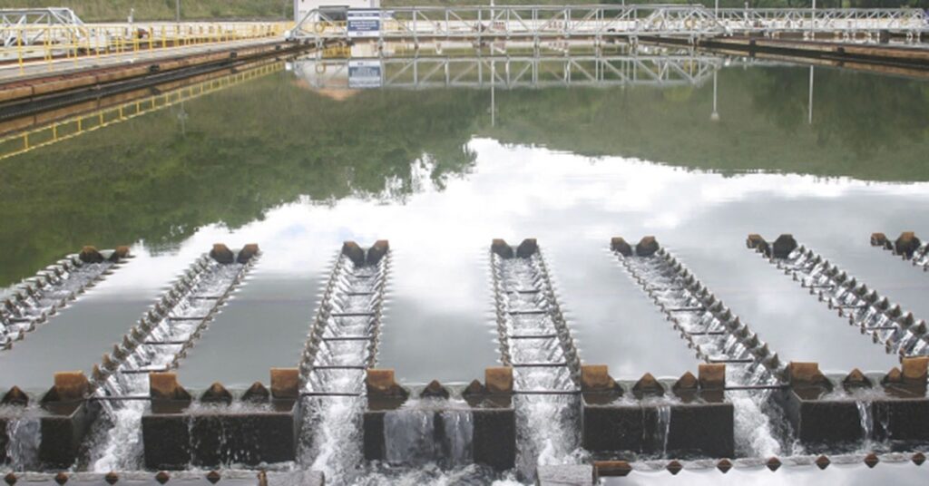 Copasa Suspende Divulgação de Investimentos Durante Privatização em Minas Gerais