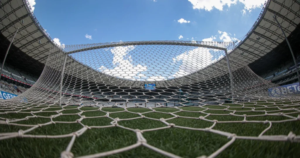 Cruzeiro x Atlético: PM Intensifica Monitoramento Para Evitar Conflitos Entre Torcidas