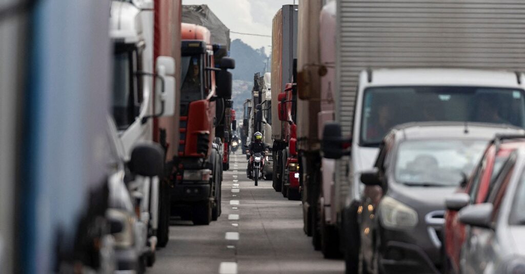 Diesel Pode Diminuir até R$ 0,64 em Minas; Construção Civil Enfrenta Alta de Custos