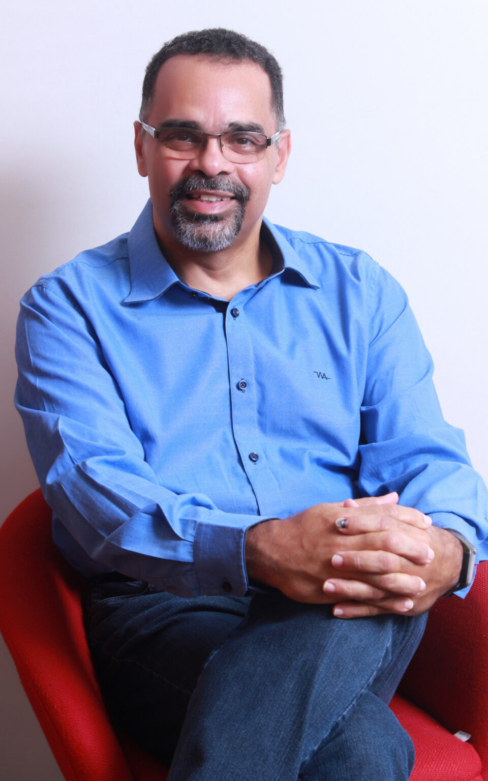 Educação Antimisógina: Construindo um Futuro Igualitário