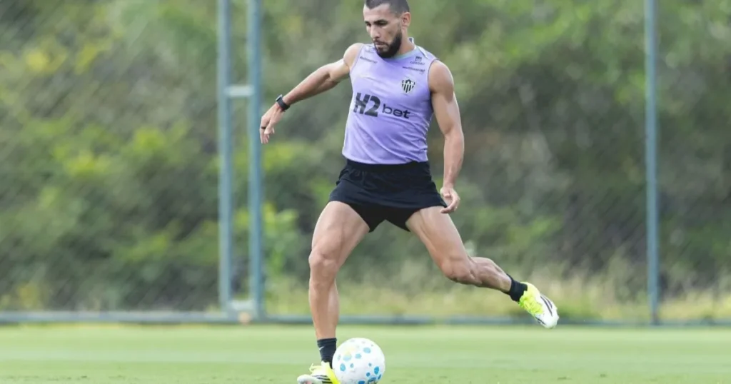 Escalação do Atlético: Mudanças Estratégicas para Encarar o Líder São Paulo