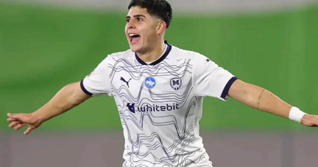 Estrela do Cruzeiro brilha na Ucrânia e marca seu primeiro gol profissional