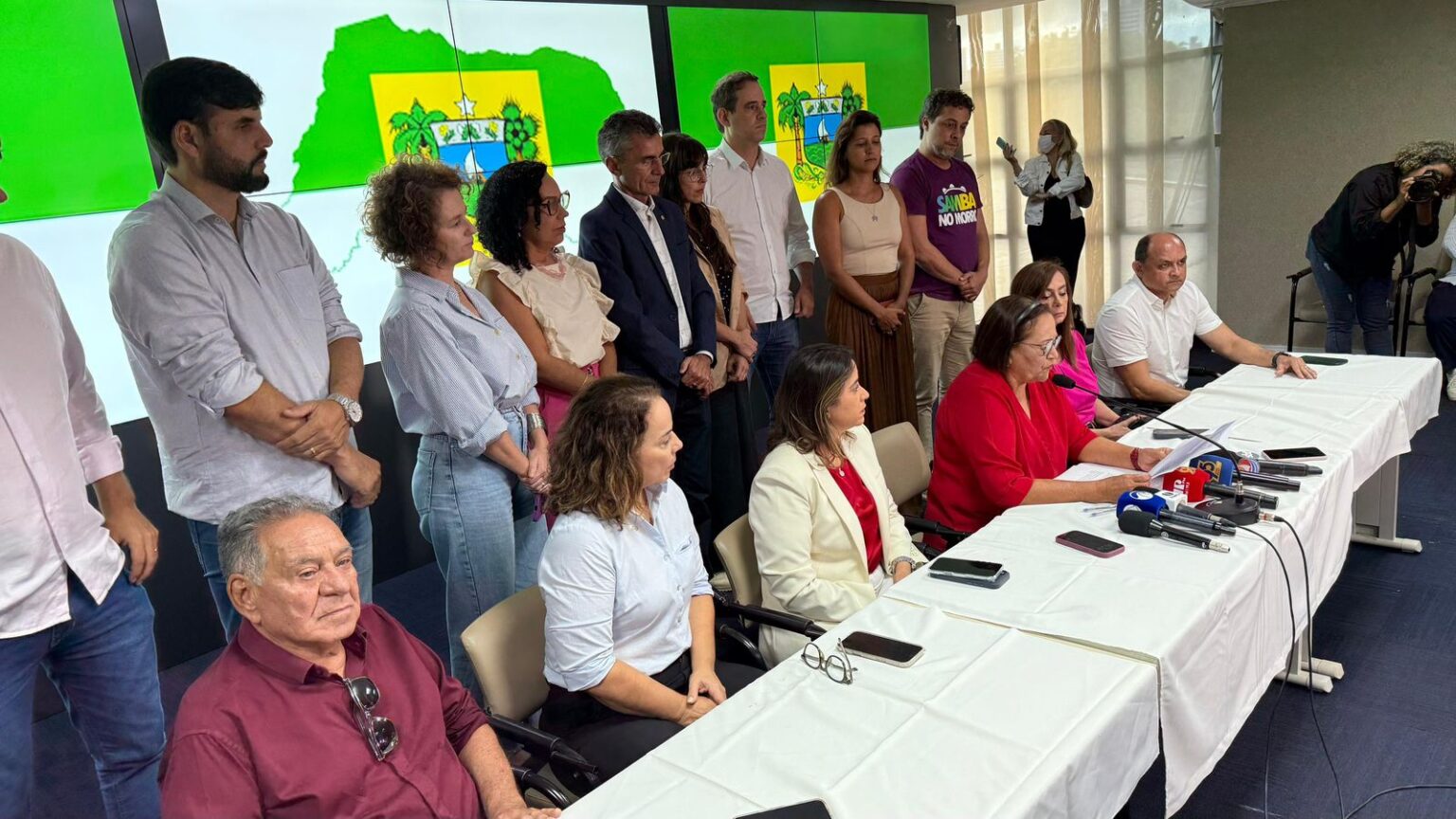 Fátima Bezerra Desiste de Candidatura ao Senado e Foca no Mandato até 2026