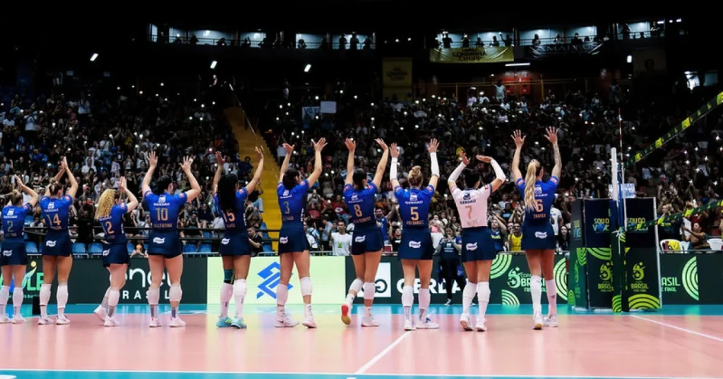 Gerdau Minas Lança Ação Solidária com Camisa Autografada para Vítimas das Chuvas