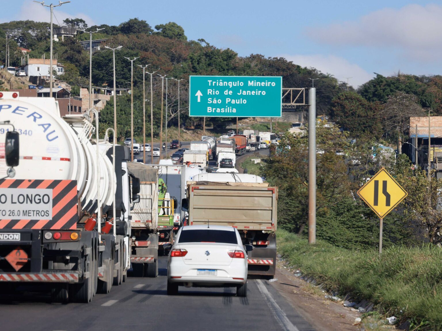 Governo de Minas Implementa Subsídio de R$ 0,60 no Diesel para Proteger Consumidores