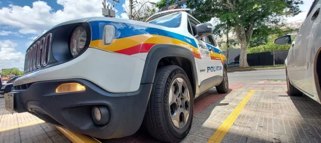 Homem é morto em confronto com a PM durante ação em Contagem Homem é morto em confronto com a PM durante ação em Contagem