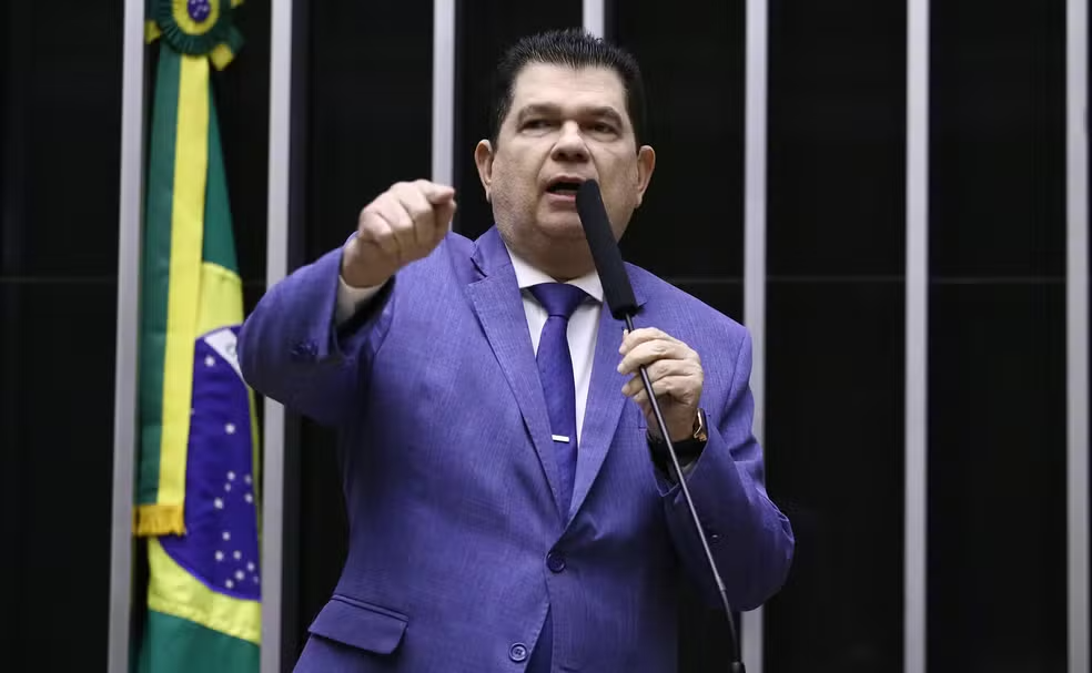 Mauro Filho Troca PDT pelo União Brasil e Almeja Apoio à Oposição no Ceará Mauro Filho Troca PDT pelo União Brasil e Almeja Apoio à Oposição no Ceará