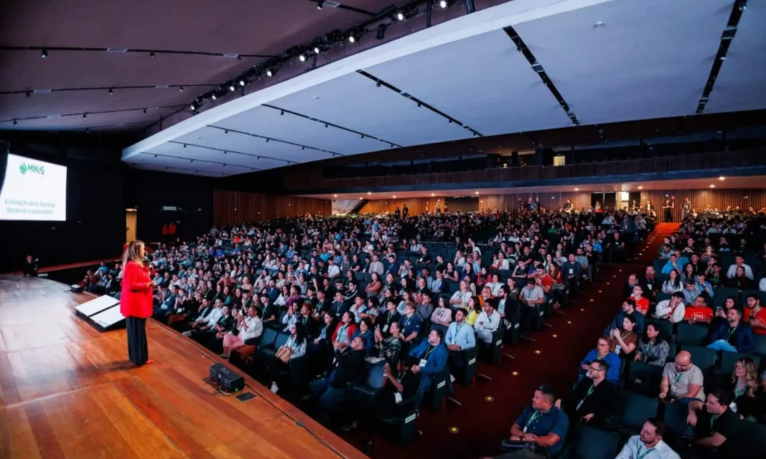 Minas Summit 2026: Expectativa de 13 mil participantes em Belo Horizonte