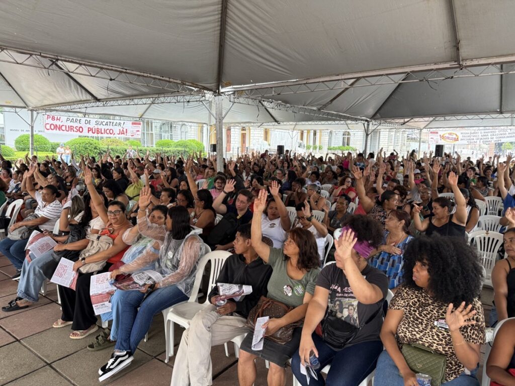 Paralisação dos Professores da Rede Municipal de Belo Horizonte Atinge o 17º Dia