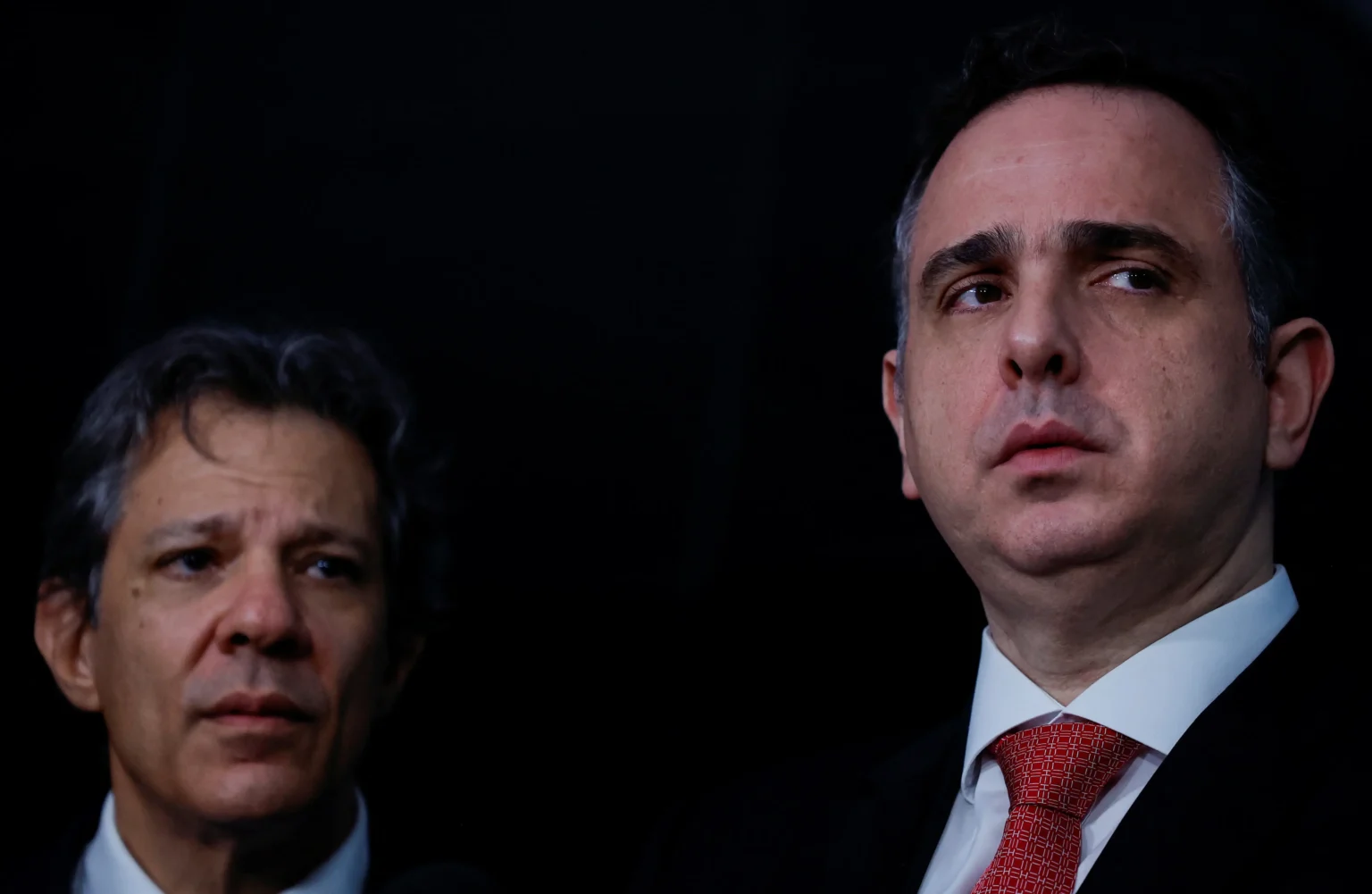 Rodrigo Pacheco se filia ao PSB e avança rumo à candidatura ao governo de MG